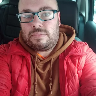 Артем, 31, Москва